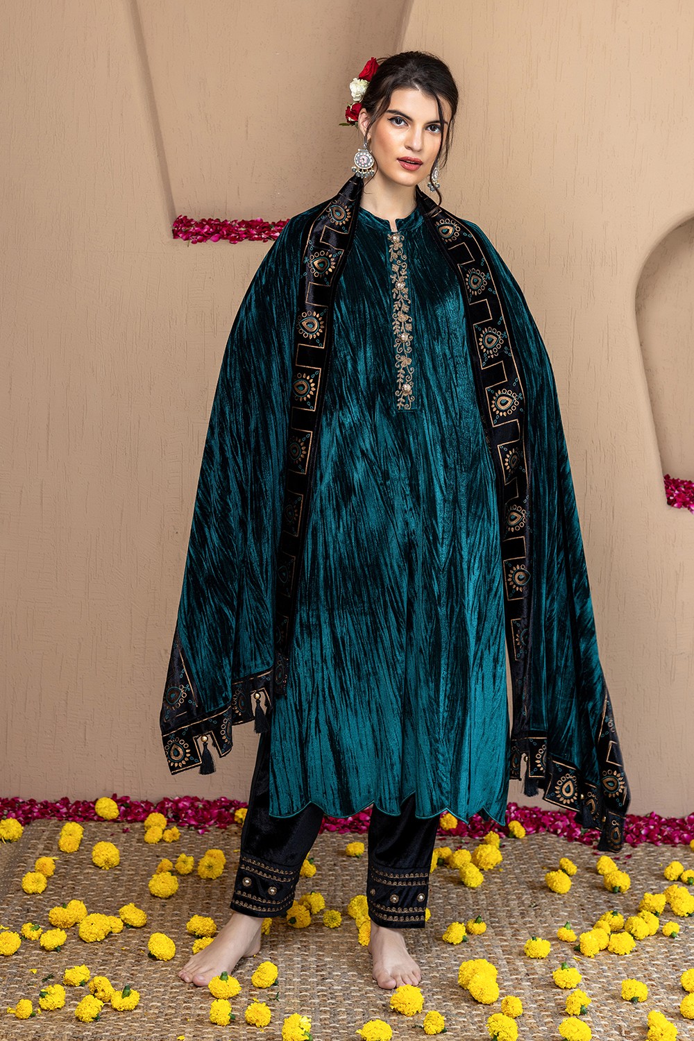 GREEN LUXURY VELVET DUPATTA SET